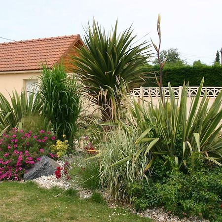 Gite Des Galets Saint-Leonard  Exterior photo